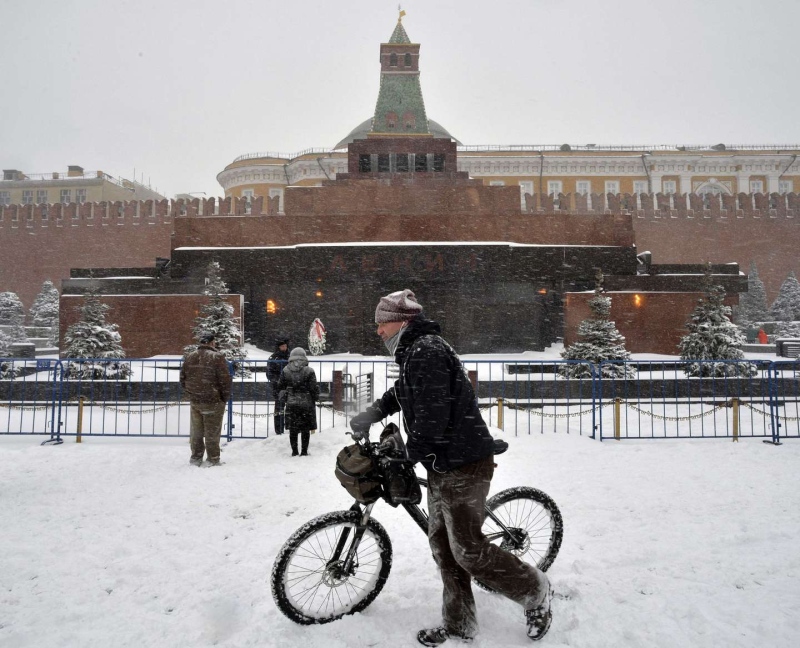 Maltempo Il Gelo Avanza Sull Europa Tempeste Di Neve In Russia Mosca