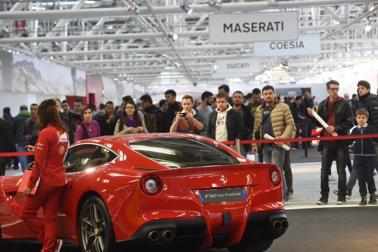 Auto a Bologna torna il Motorshow in versione "spending review" [FOTO]