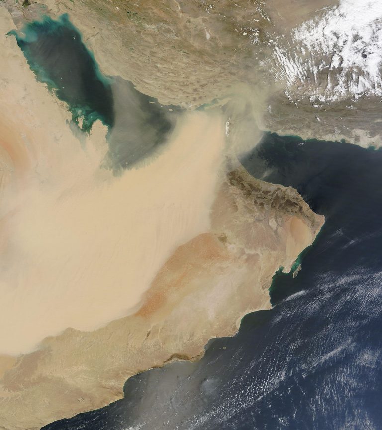 Imponente Tempesta Di Sabbia Tra Arabia Saudita Ed Emirati Arabi Le