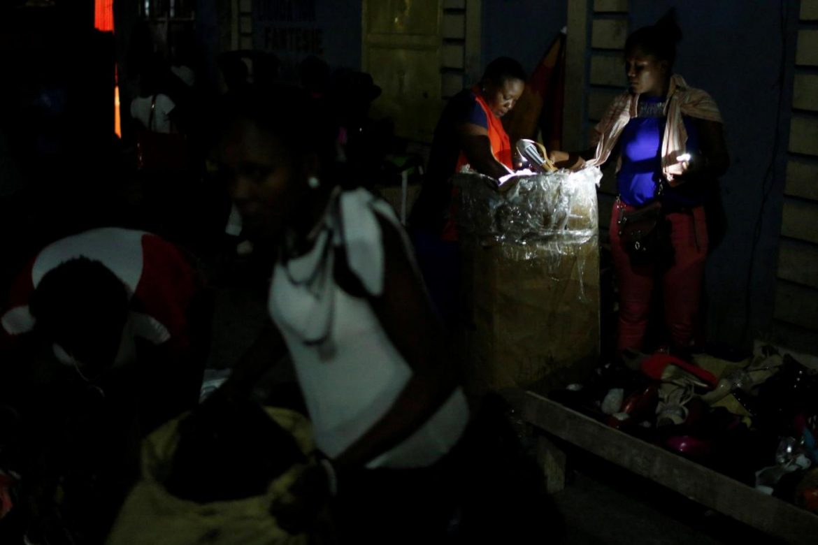 L Uragano Matthew Si Abbatte Sui Caraibi Massima Allerta Ad Haiti