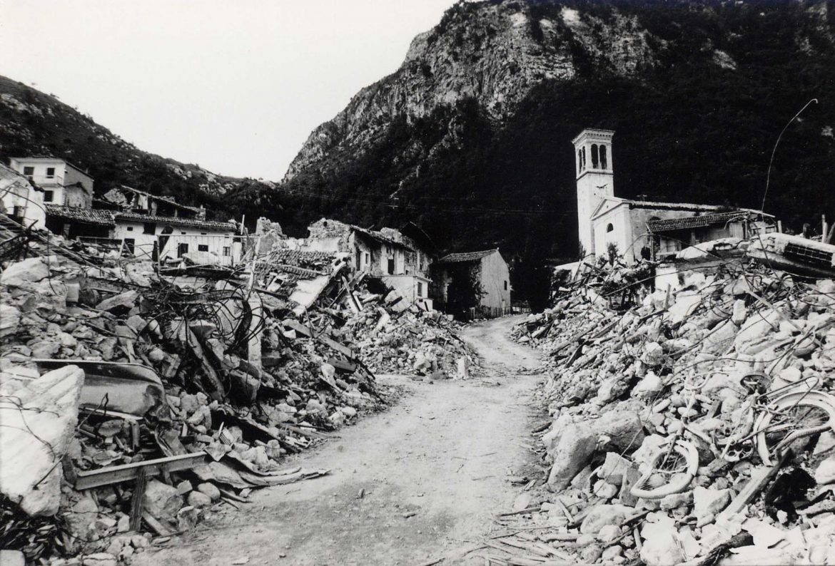 Terremoto In Friuli Il Ricordo A 43 Anni Dal Sisma Che Provocò Mille Morti E Distrusse Un Terzo 5742