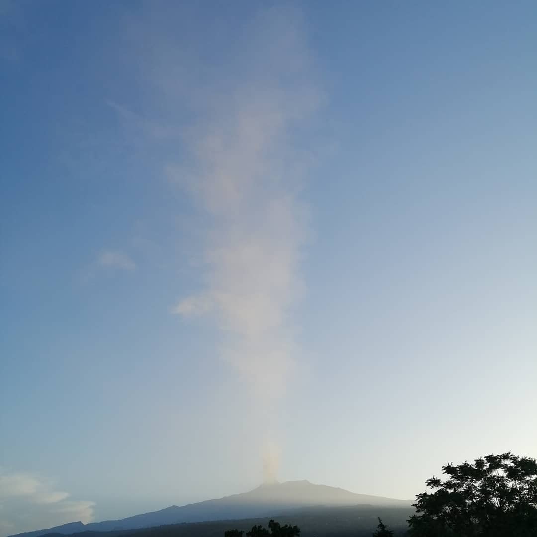 Etna Concluso Il Parossismo Fontana Di Lava Cessata E Rapido