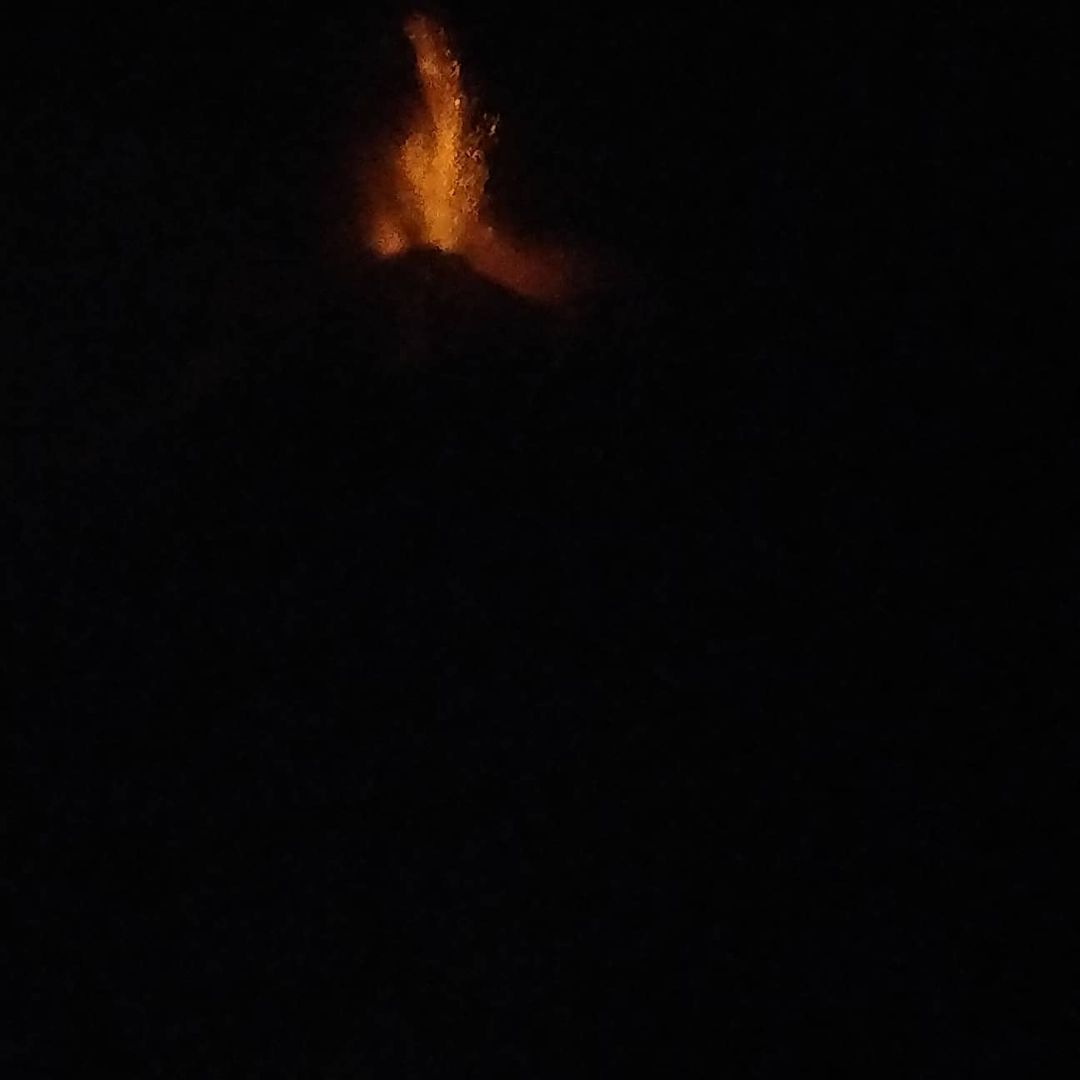 Eruzione Etna Spettacolo Mozzafiato Nella Notte Nuovo Parossismo Con