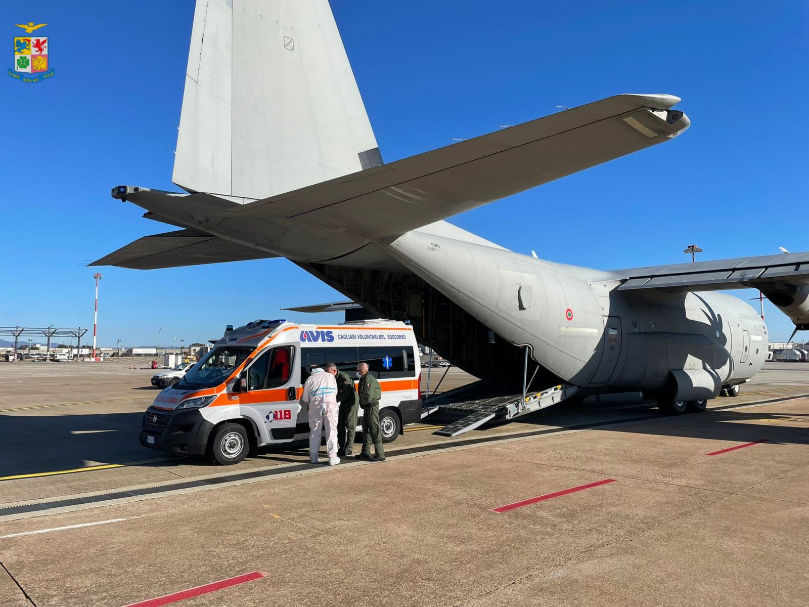 Aeronautica Militare Volo Sanitario Urgente Da Cagliari A Firenze Per