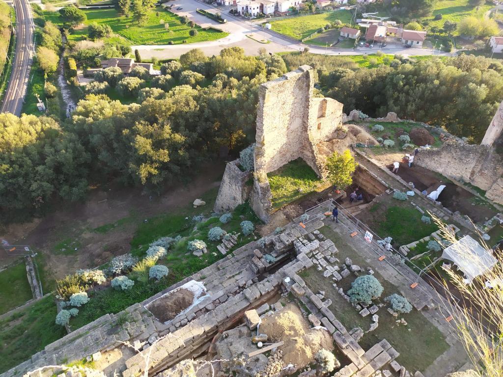 Eccezionale Scoperta Archeologica Nell Acropoli Di Elea Velia