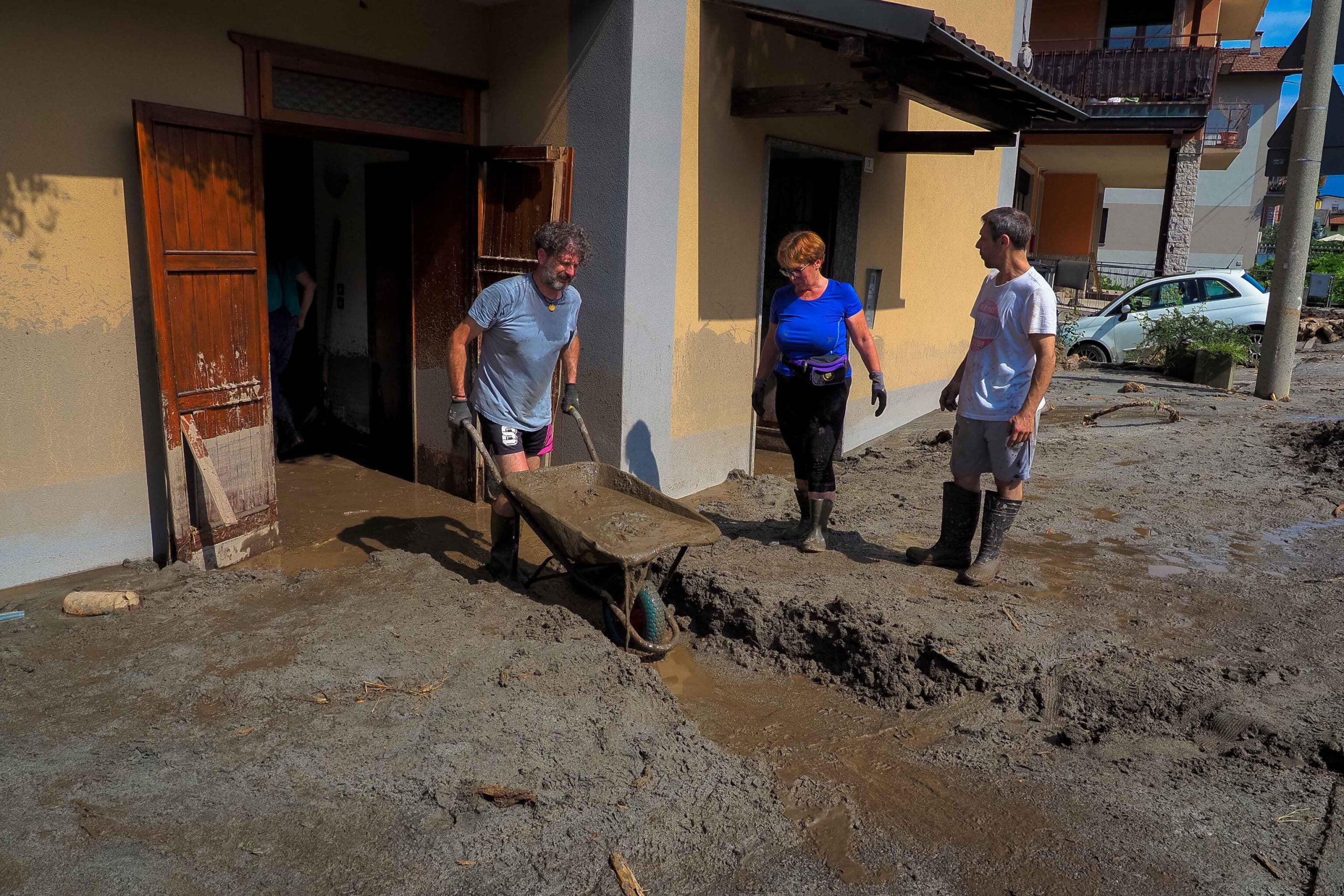 Maltempo Nel Bresciano Alluvione In Valcamonica A Niardo E Braone Si