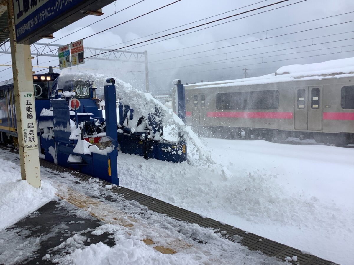 Giappone Nella Morsa Del Gelo Neve Record E Rischio Valanghe Foto