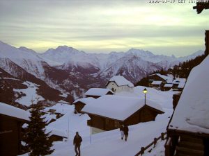 Abbondanti nevicate sono attese sulle Alpi