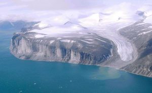 800px-Baffin_Island_Northeast_Coast_1997-08-07