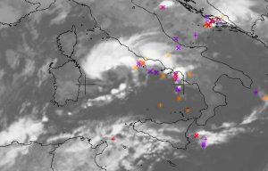 maltempo allerta centro italia ciclone xandra (1)