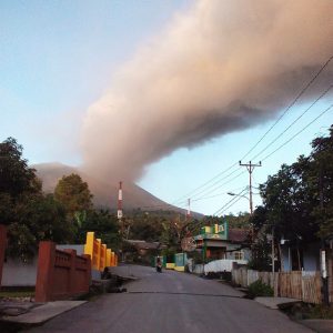 vulcano Gamalama indonesia