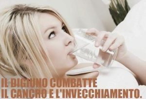 32066397_il-digiuno-come-elisir-di-lunga-vita-0