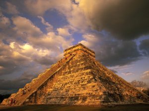 CHICHEN ITZA