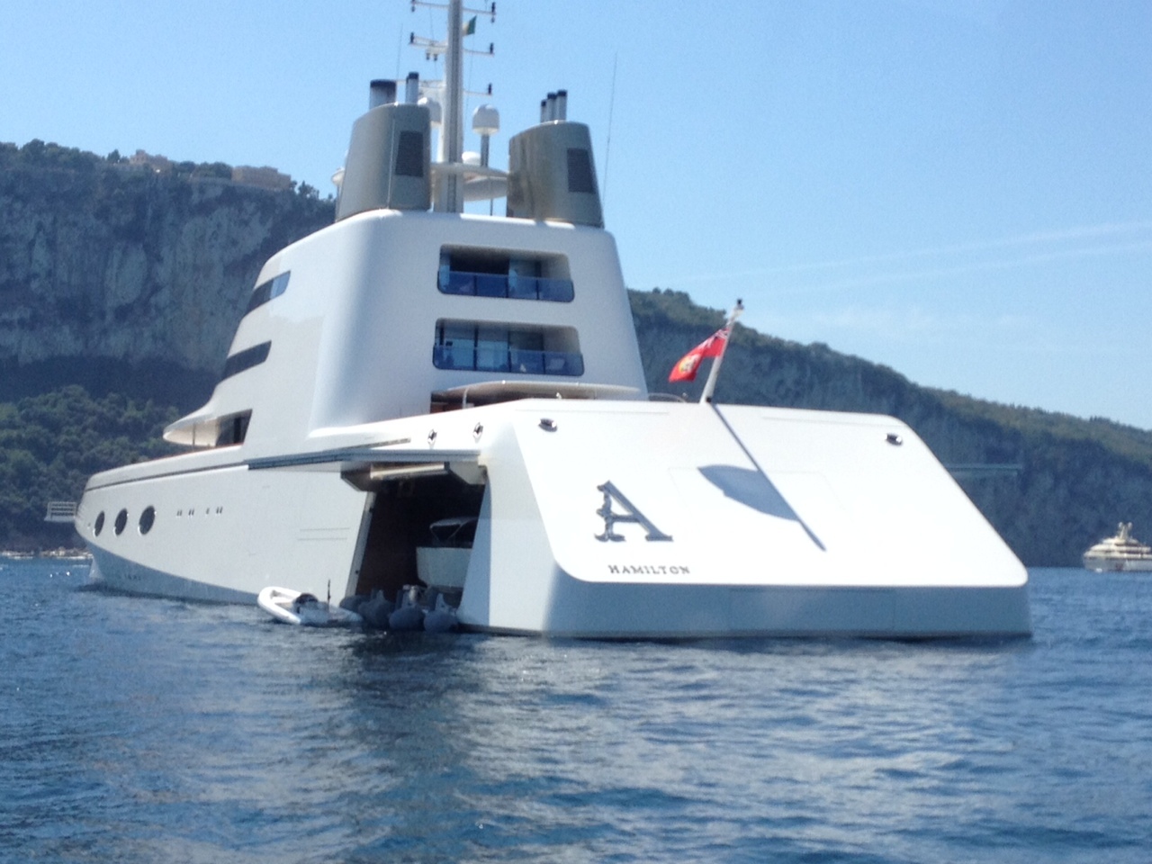 giga yacht a