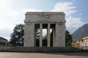 Siegesdenkmal_Bozen_Ostseite