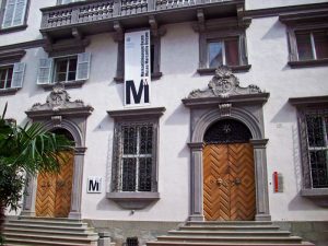 palazzo mercantile 02