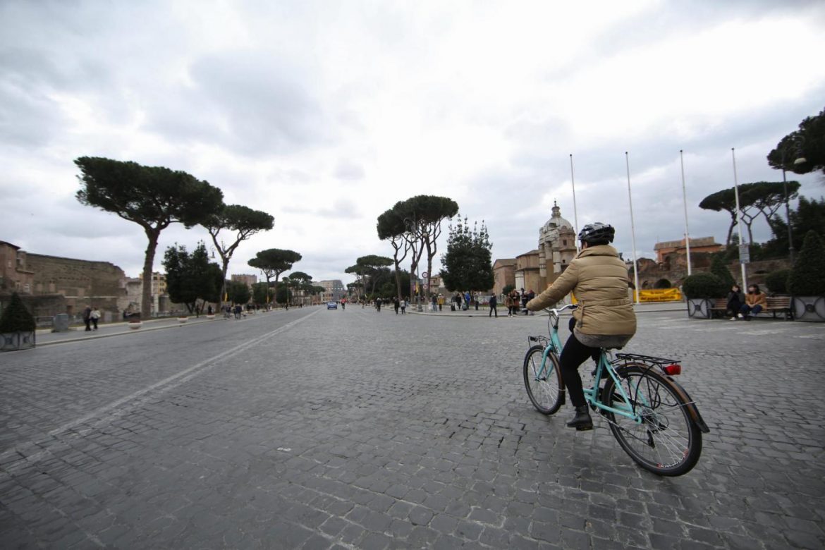 Roma, Blocco Totale Delle Auto: Domani La Domenica Ecologica