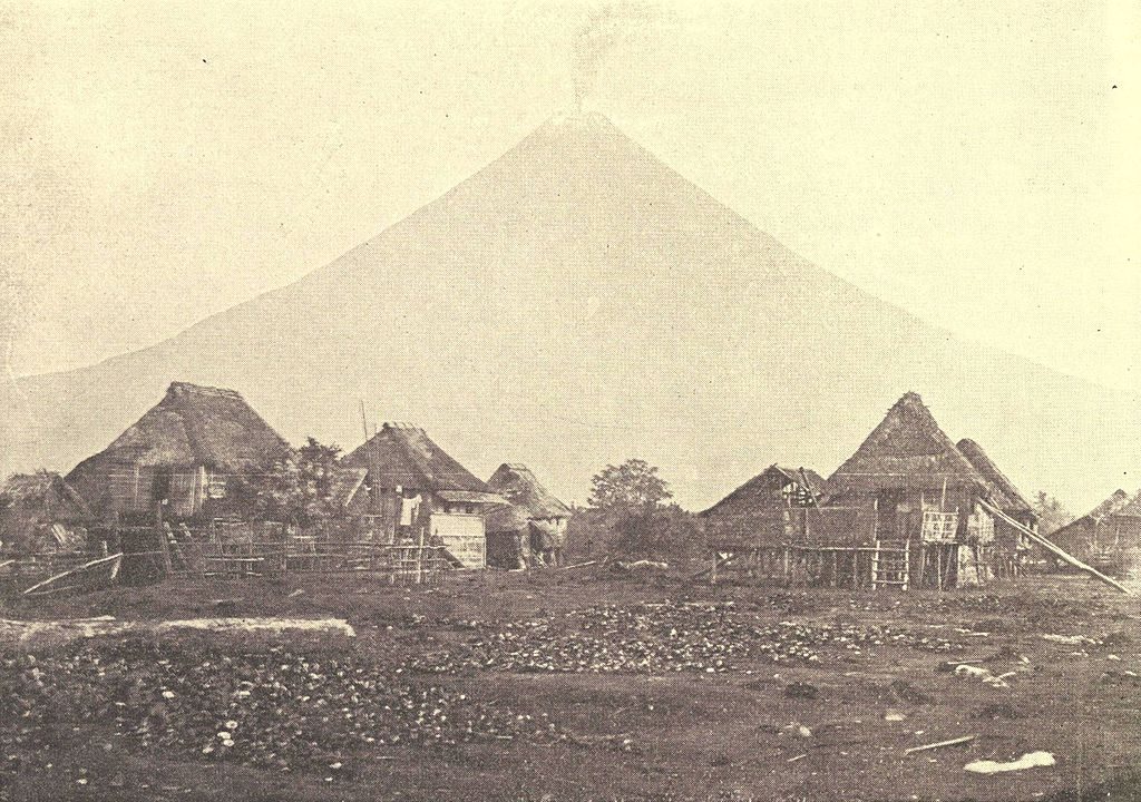 eruzione Mayon