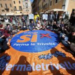 Flashmob per il “sì” al referendum sulle trivelle del 17 aprile [FOTO]