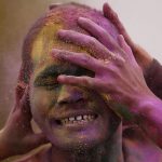 India: festeggiamenti “colorati” per l’Holi festival [FOTO]