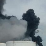 Messico: esplosione in uno stabilimento petrolchimico, morti e feriti [FOTO]