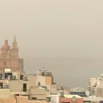 Tempesta di Sabbia e caldo Africano: le FOTO live da Malta