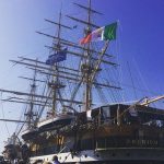 L’Amerigo Vespucci approda a Bari nel segno delle Olimpiadi di Roma 2024 e dei Marò [FOTO]