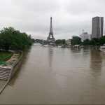 Alluvione Parigi, ecco cosa significa la Senna in piena verso i 6 metri: a rischio Louvre e Cattedrale di Notre-Dame