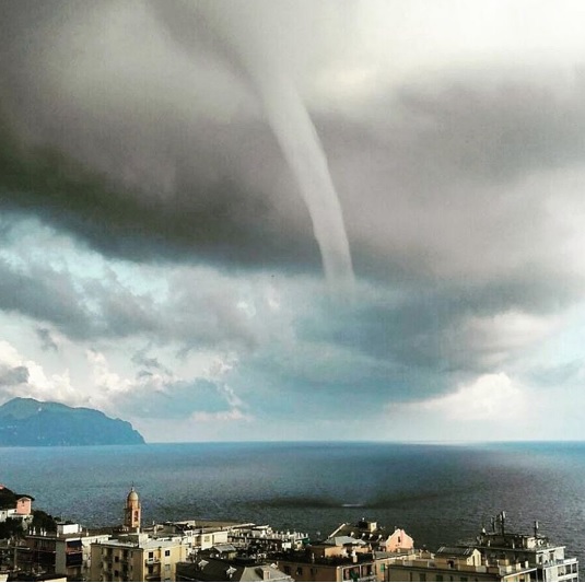 Maltempo, Tromba D'aria Sul Litorale Di Genova [GALLERY]