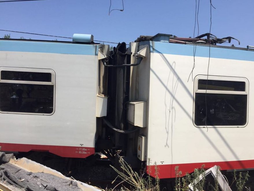 incidente treni puglia