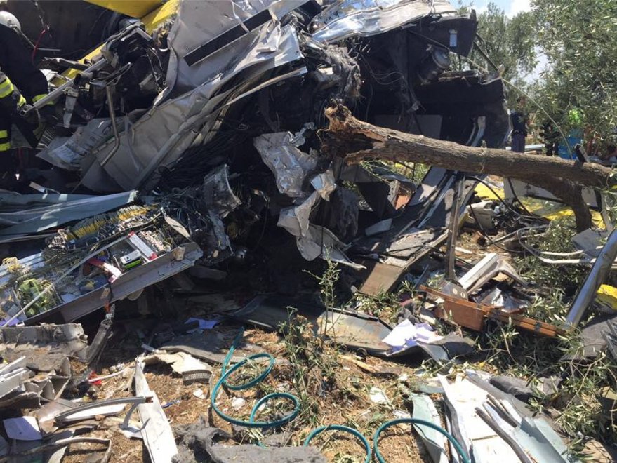 incidente treni puglia