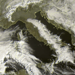 Allerta Meteo, violento ciclone Afro/Mediterraneo al Sud: Sardegna già flagellata, attenzione anche in Sicilia e Calabria [LIVE]