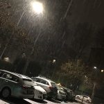 Maltempo al Nord, a Bergamo inizia a nevicare con -1°C: città già imbiancata [FOTO LIVE]