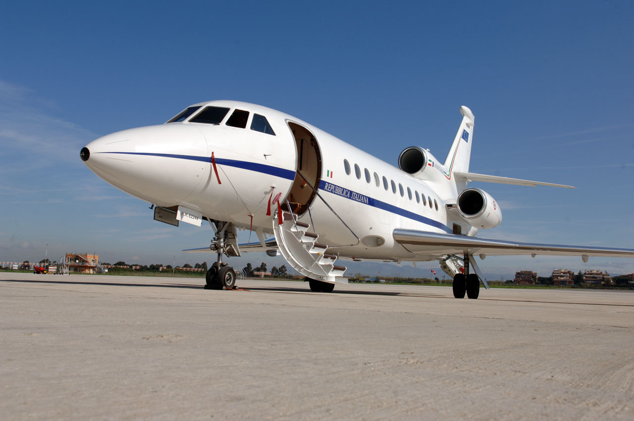 Aeronautica Militare volo sanitario d urgenza neonato