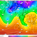 Previsioni Meteo, dettagli e aggiornamenti sul forte maltempo in arrivo nel weekend: Aprile inizia con piogge e temporali