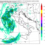 Allerta Meteo, ultime ore di sole e caldo: violenta tempesta in arrivo da Ovest, Aprile inizia all’insegna del maltempo