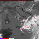 Maltempo, il nowcasting: forti temporali pomeridiani provocano nubifragi al Sud, caldo estivo al Nord [LIVE]