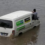 Turchia: piogge a Istanbul, allagamenti e traffico in tilt [GALLERY]