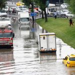 Turchia: piogge a Istanbul, allagamenti e traffico in tilt [GALLERY]