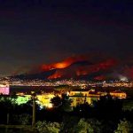 Incendio Vesuvio, il drammatico scenario del vulcano dopo una notte di fuoco: è un inferno [FOTO]