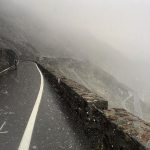 Forte maltempo al Nord, temporali e temperature in picchiata: bufera di neve sul passo dello Stelvio [GALLERY]