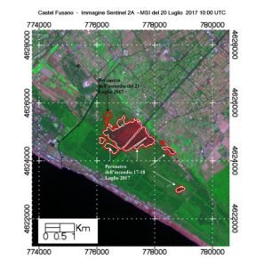 Figura 3 - Immagine Sentinel 2A - MSI in falsi colori nelle bande SWIR, NIR, e Red edge con risoluzione 20m/px acquisita da Sentinel 2A–MSI tre giorni dopo l’incendio iniziato il 17 luglio. La linea bianca indica il perimetro derivato dal Sentinel 2A-dNBR mentre la linea rossa quello derivato utilizzando Landsat 8–dNBR ad una risoluzione di 30m. Quest'ultimo evidenzia anche l’area percorsa dall’incendio del 21 luglio 2017.  [credits Contains modified Copernicus Sentinel data [2017]; Landsat 8-OLI courtesy of the U.S. Geological Survey, HARRIS-ENVI, data processing Stefania Amici-INGV] 