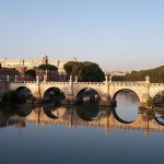 Siccità, situazione critica a Roma: Tevere in secca, il fiume della Capitale è ai minimi storici [FOTO]