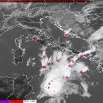 Maltempo, anche in Calabria e Sicilia torna la pioggia dopo 6 mesi: forti temporali e freddo anomalo, è arrivato l’autunno