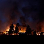 Devastanti incendi in California: 10 morti, evacuate 20mila persone [GALLERY]