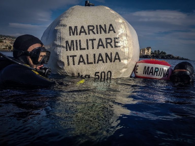 Marina Militare ordigni Sicilia