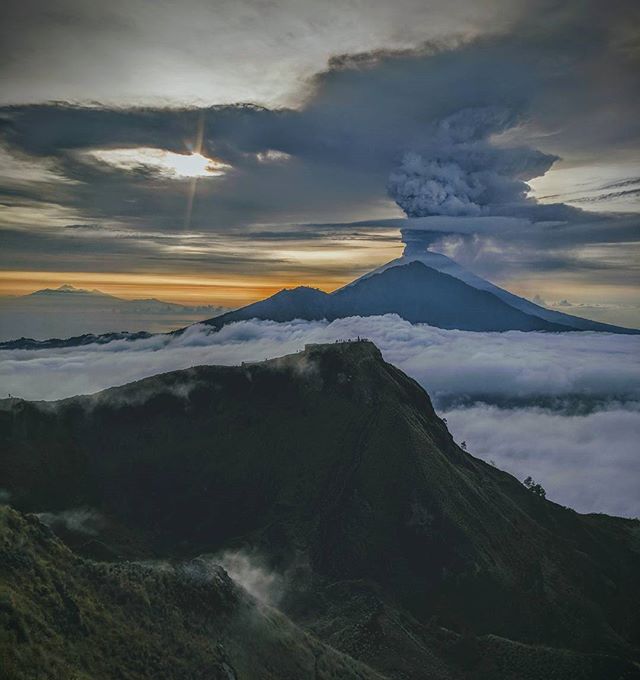 vulcano agung