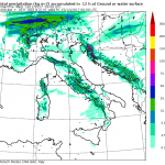 Allerta Meteo, il fronte freddo arriva al Sud: il maltempo continua, e per i prossimi giorni cresce l’allerta nelle Regioni tirreniche [MAPPE]