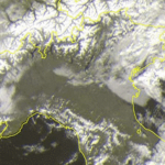 Le Alpi sommerse di neve e la pianura Padana tra fiumi in piena e imbiancate: il Nord dopo il maltempo visto dallo Spazio [GALLERY]