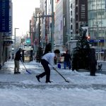 Giappone: prima nevicata nell’anno a Tokyo, disagi e feriti [GALLERY]